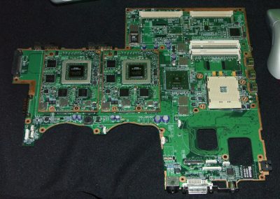 SLI Notebook Belülröl – 1. kép